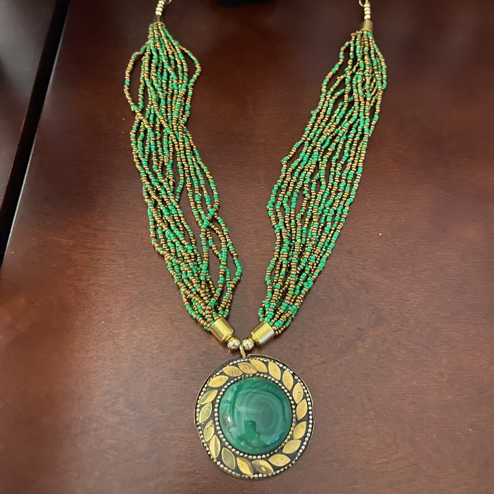 Necklace - Picture 2 of 3